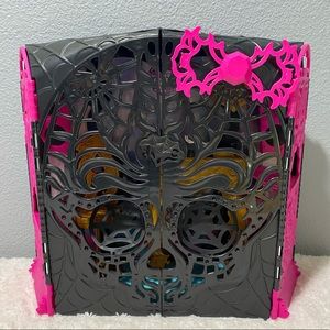 Monster High 13 wishes party lounge